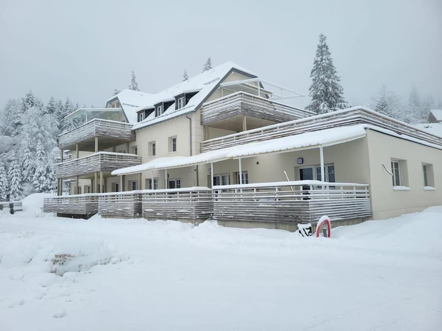 Appartement Chaleureux Au Pied Des Pistes Орбе Екстериор снимка